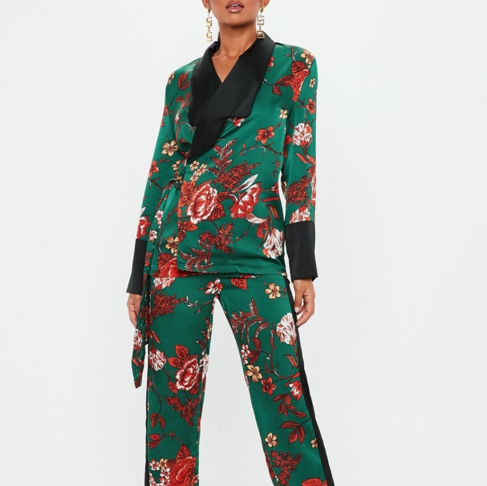Missguided Green wrap jacket